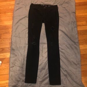 Low-rise super skinny Hollister jeans